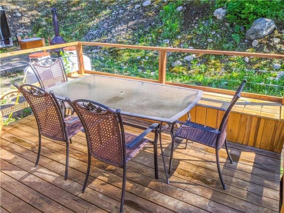 Chalet Au Petit Edouard L'Anse-Saint-Jean Ngoại thất bức ảnh